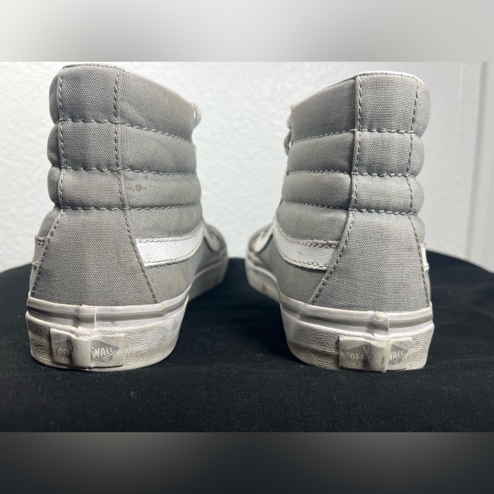 Vans High Tops Shoes - Grey & White - Women’s Size 8.5 & Men’s Size 7 - Picture 10 of 14